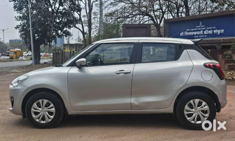 Maruti Suzuki Swift Vxi + Manual, 2021, Petrol