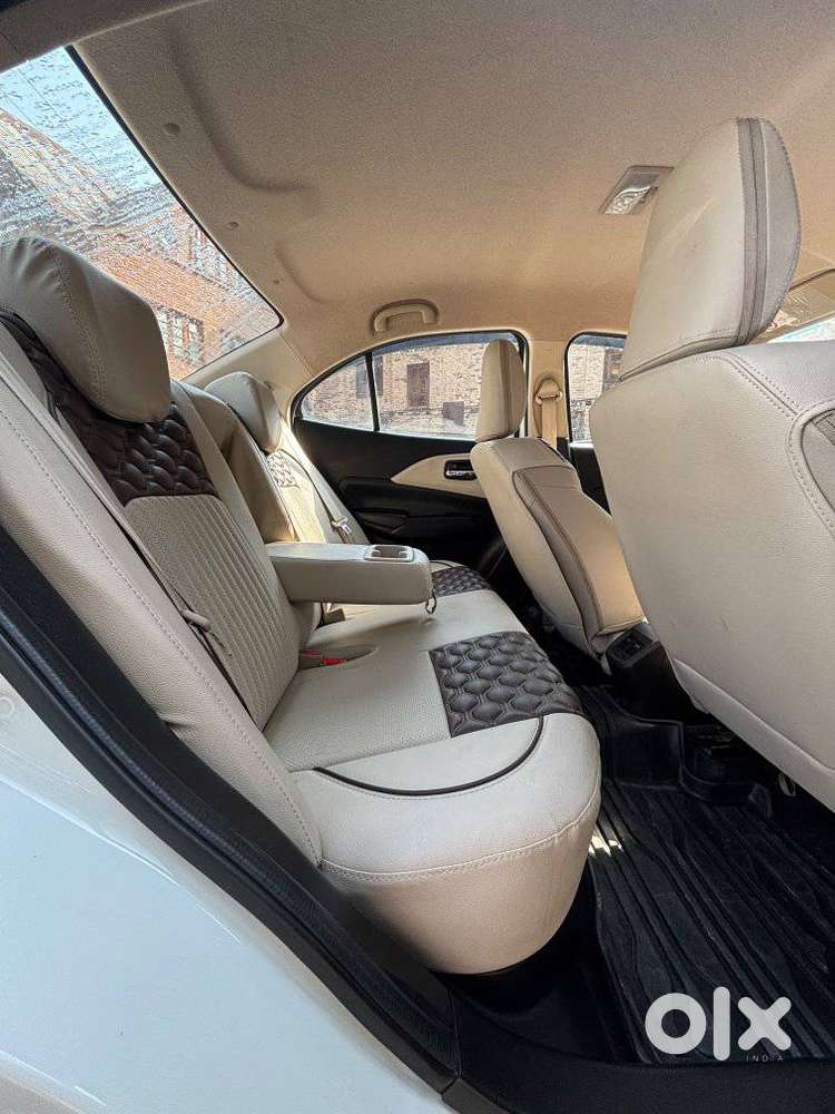 Maruti Suzuki Dzire 1.2 Vxi, 2025, Petrol