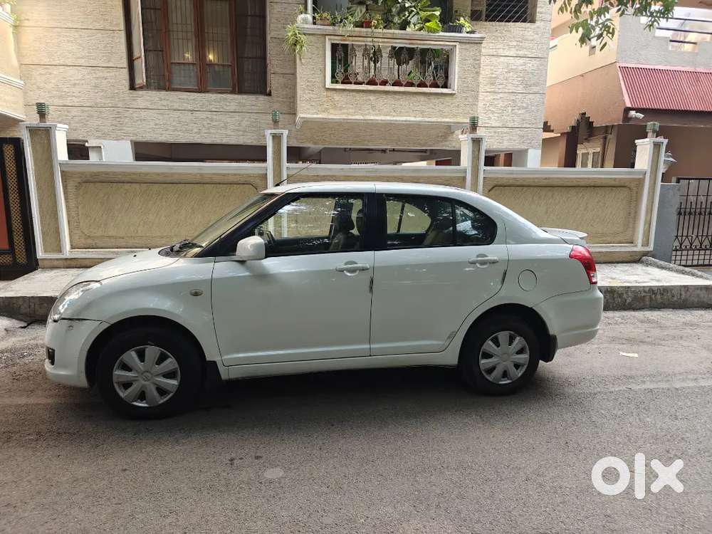 Maruti Suzuki Dzire 2012 Petrol 70000 Km Driven