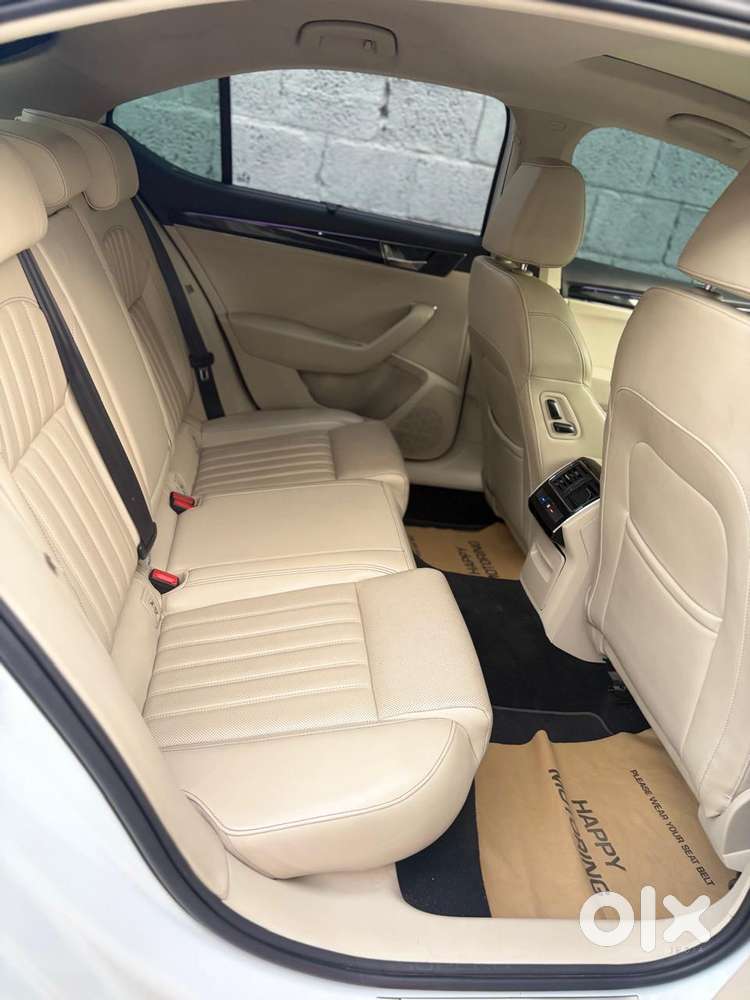 Skoda Superb 2.0 Tsi At L&k, 2020, Petrol