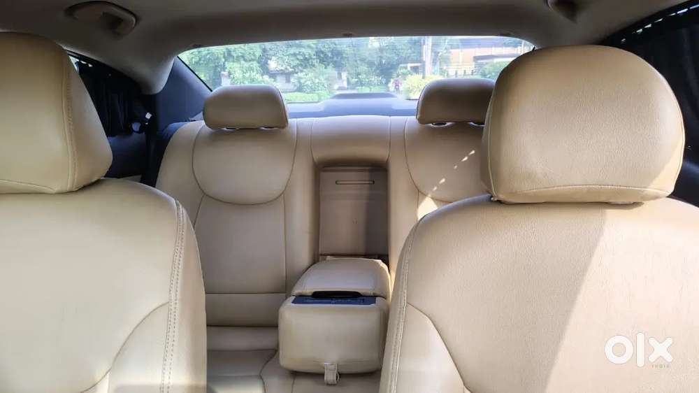 Hyundai Elantra Diesel Manual 2014 1st