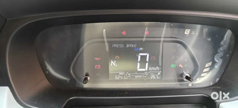 Tata Punch 2025 Petrol 5200 Km Driven