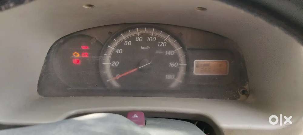 Maruti Suzuki Eeco 2016