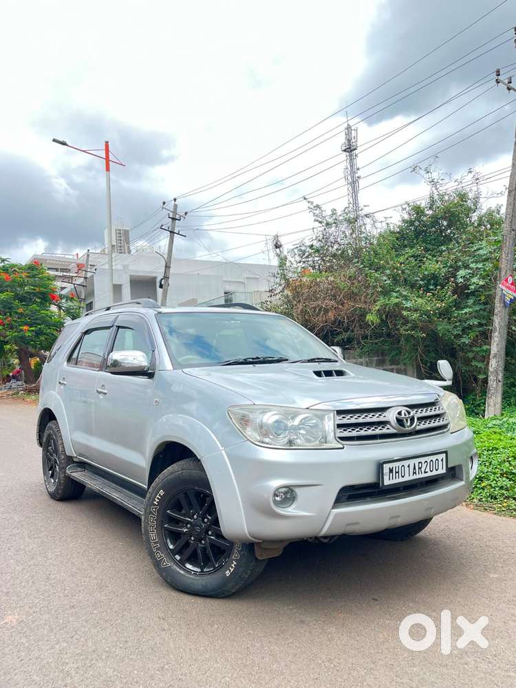 Toyota Fortuner [ ] 3.0 4x4 Mt, 2010, Diesel
