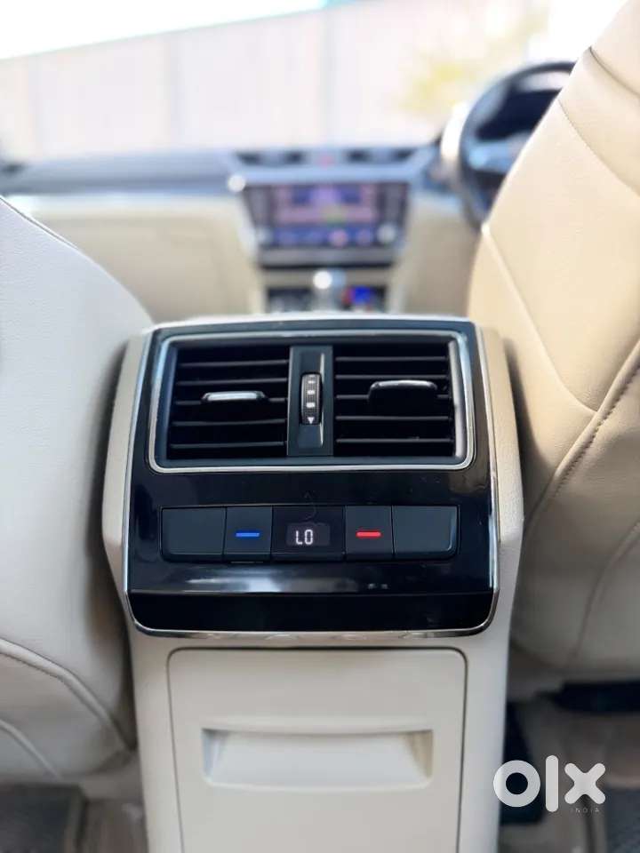 Skoda Superb 2.0 L&k Tsi At, 2020, Petrol