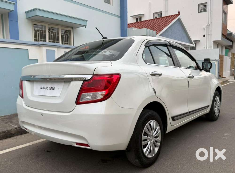 Maruti Suzuki Swift Dzire 1.3 Vxi, 2022, Petrol