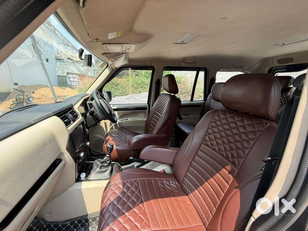 Mahindra Scorpio Classic 2023 Diesel 68000 Km Driven