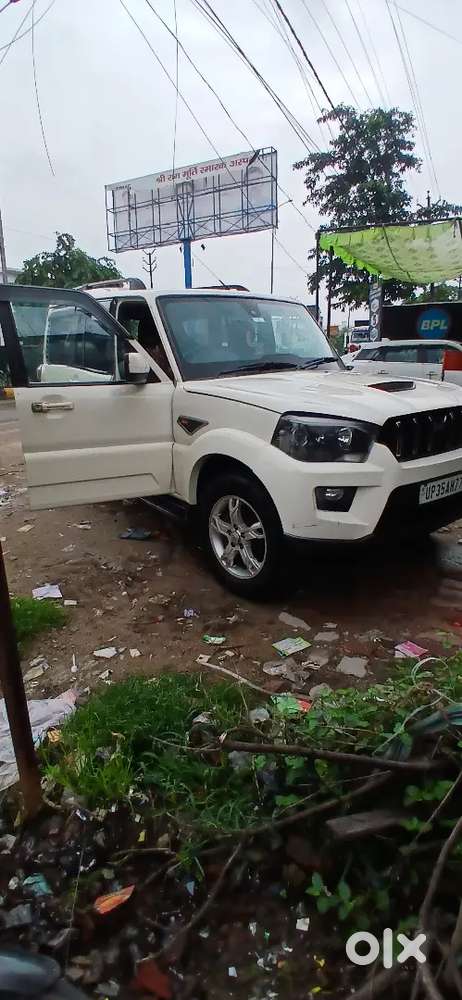 Scorpio S10 In Excellent Condition