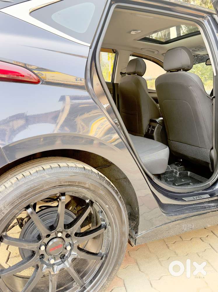 Hyundai I20 Asta 1.2 O With Sunroof, 2021, Petrol