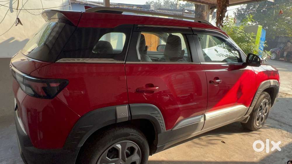 2024 Maruti Brezza Lxi