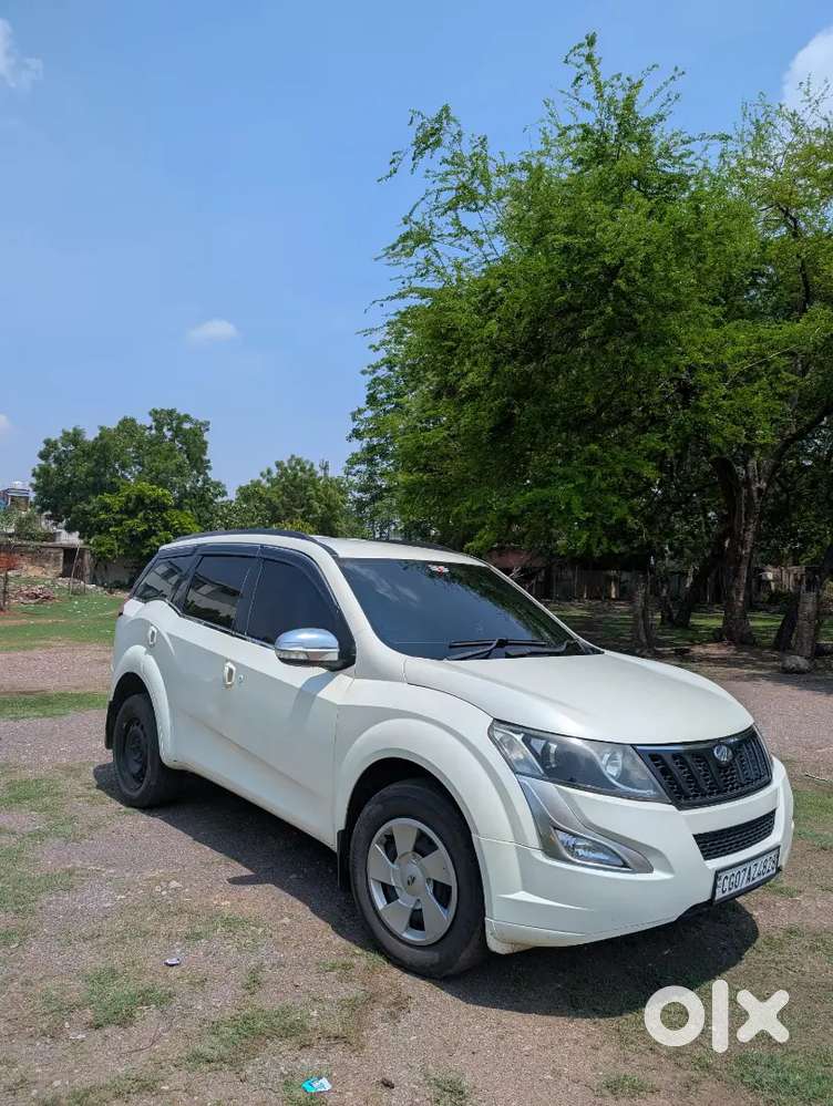 Mahindra Xuv500 2016 Diesel 95000 Km Driven