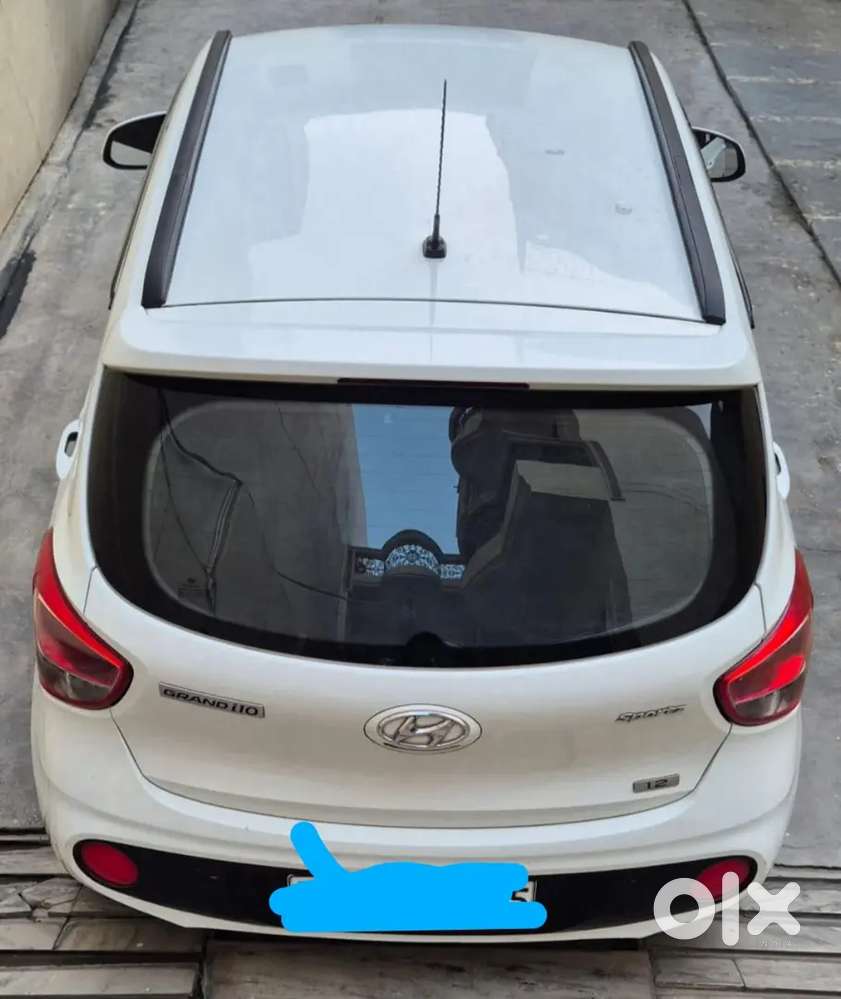 Grand I10 Cng On Paper