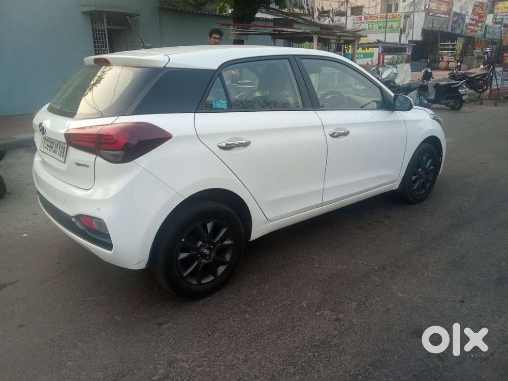 Hyundai Elite I20 Sportz (o) 1.2, 2020, Petrol
