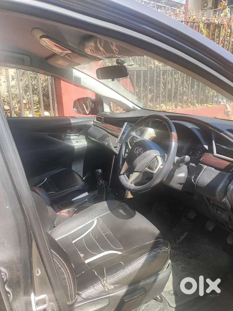 Toyota Innova Crysta 2018 Diesel Well Maintained
