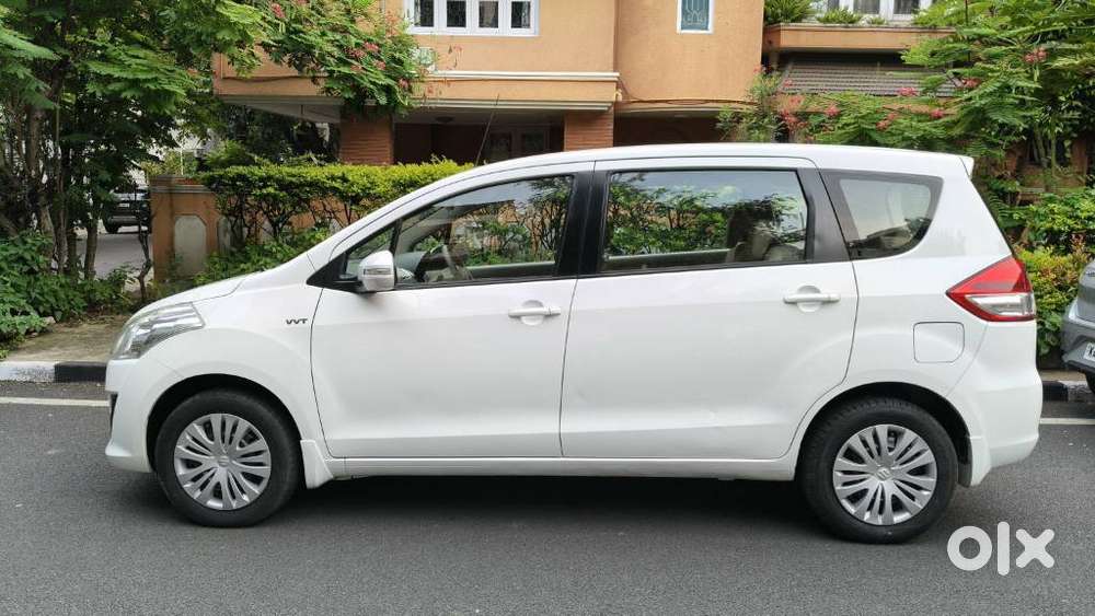 Maruti Suzuki Ertiga Zxi, 2012, Petrol