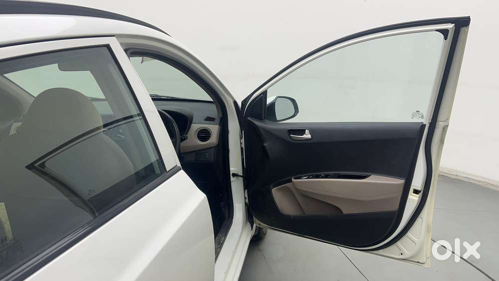 Hyundai Grand I10 1.2 Kappa Sportz, 2015, Petrol