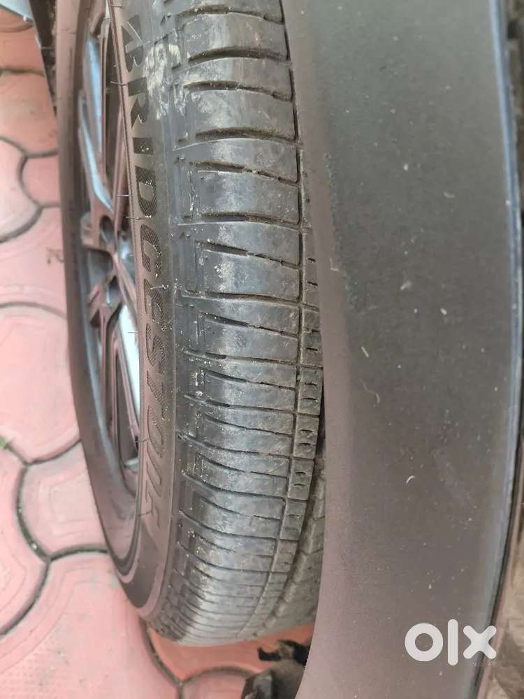 Mahindra Xuv700 2024 Diesel 63000 Km Driven