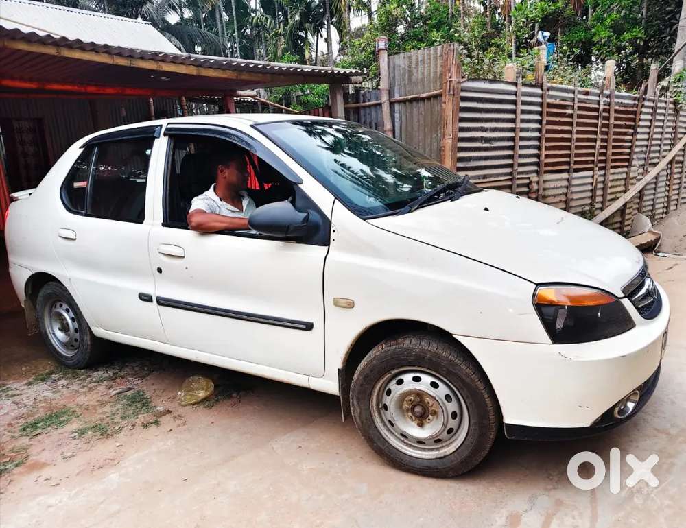 Tata Indigo Ecs 2014 Petrol Manual Variant