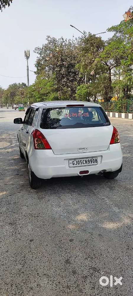 Maruti Suzuki Swift 2010
