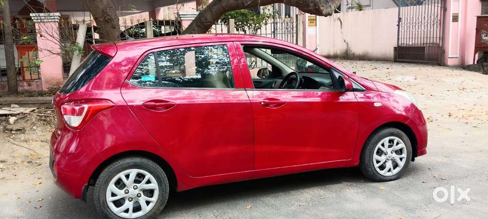 Hyundai Grand I10 1.2 Kappa Sportz Dual Tone, 2017, Petrol
