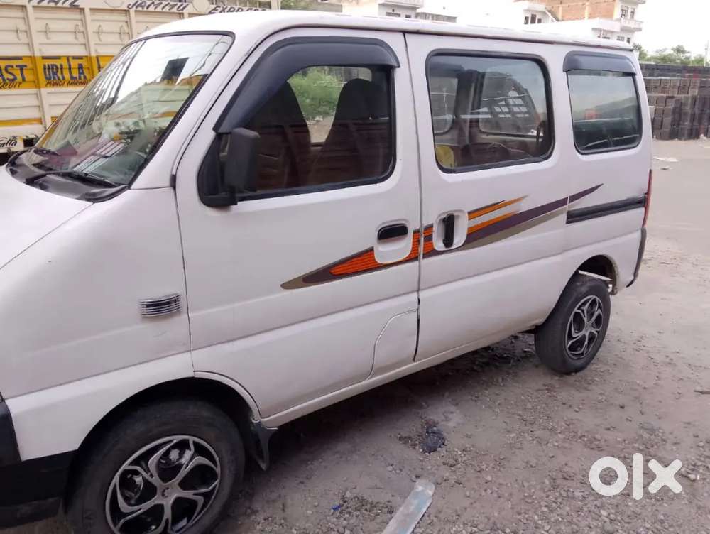 Maruti Suzuki Eeco 2013
