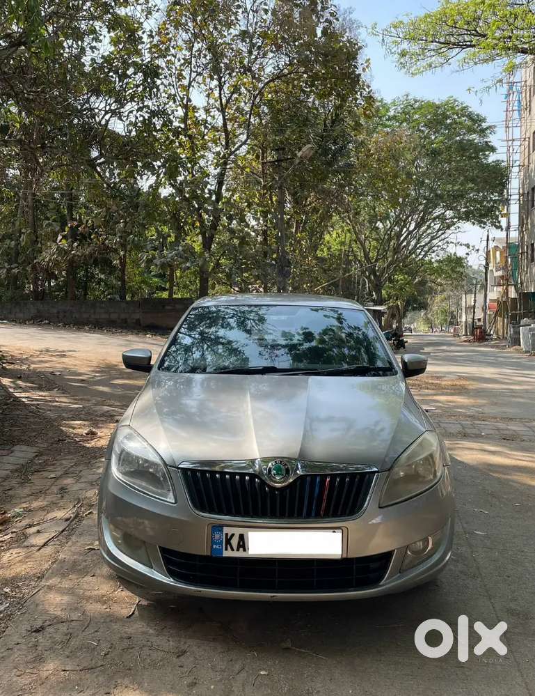 Skoda Rapid 2012 1.6