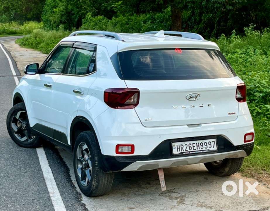 Hyundai Venue 1.0 Sx Turbo Dct, 2020, Petrol