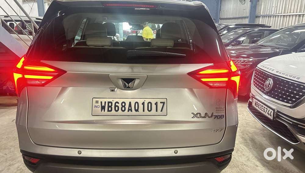 Mahindra Xuv700 2.0 Ax 7 Petrol Mt Str, 2024, Petrol