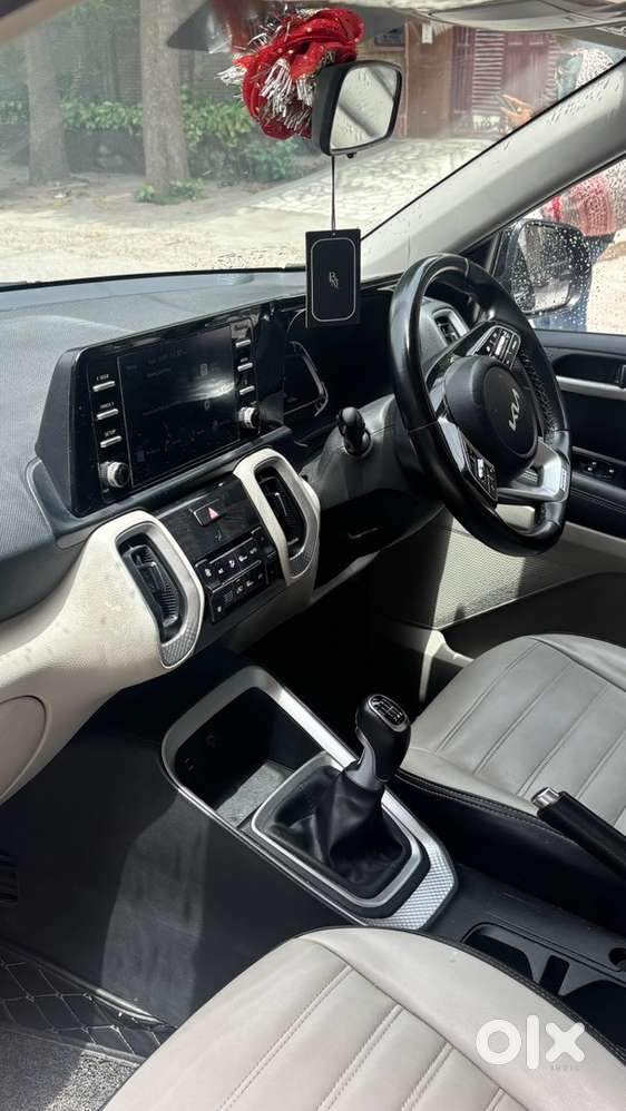 Kia Sonet 2022 Direct Owner Car  Diseal Brand New Condition
