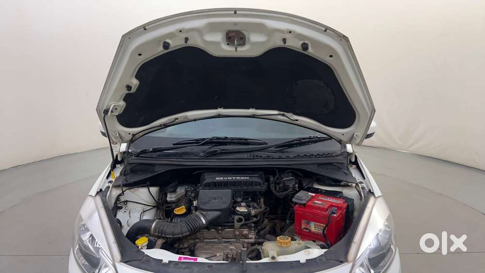 Tata Tiago 1.2 Revotron Xt, 2016, Petrol
