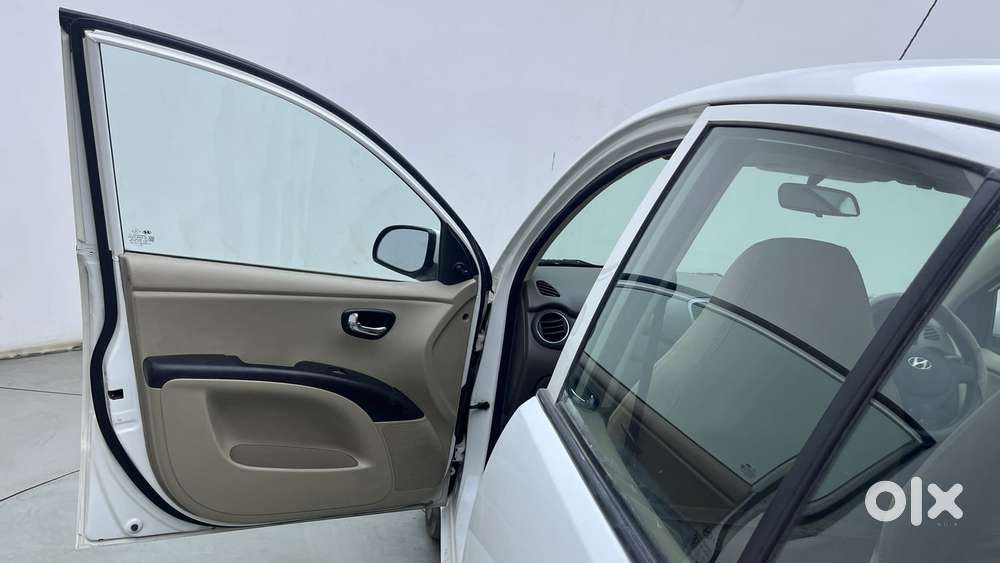 Hyundai I10 Sportz 1.1 Irde2, 2016, Petrol