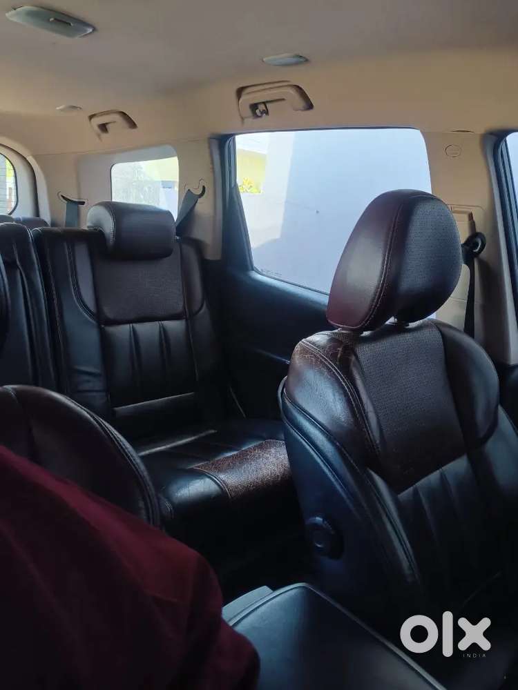 Mahindra Xuv500 2015 Diesel 145512 Km Driven Pass Till 2030 For Sale