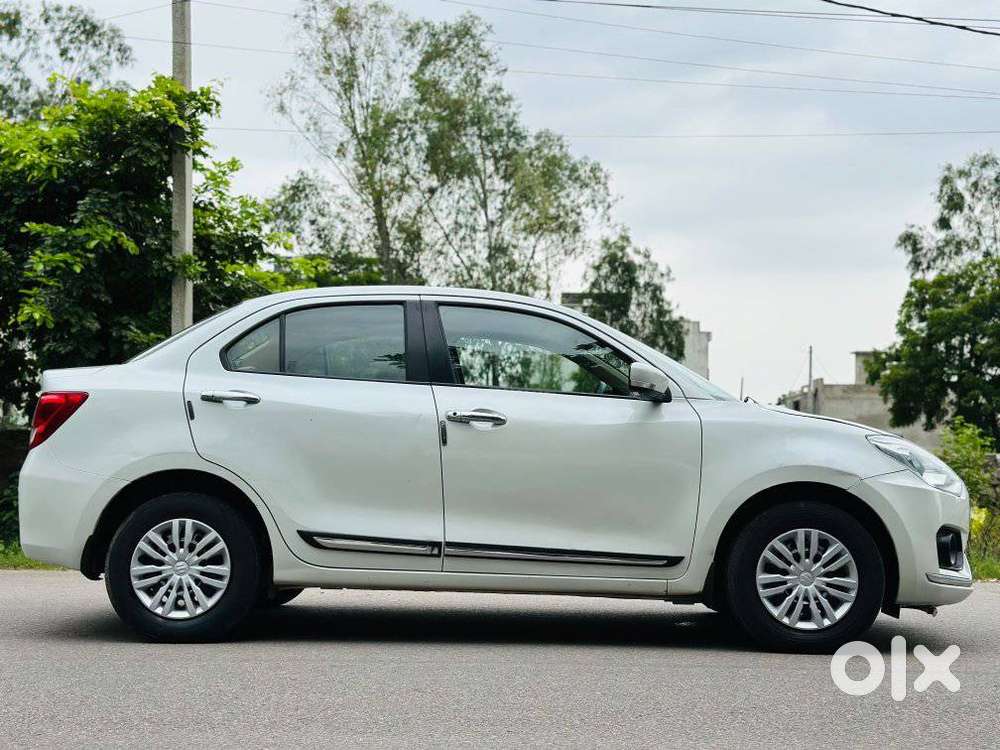 Maruti Suzuki Dzire 1.2 Vxi Amt, 2018, Cng & Hybrids