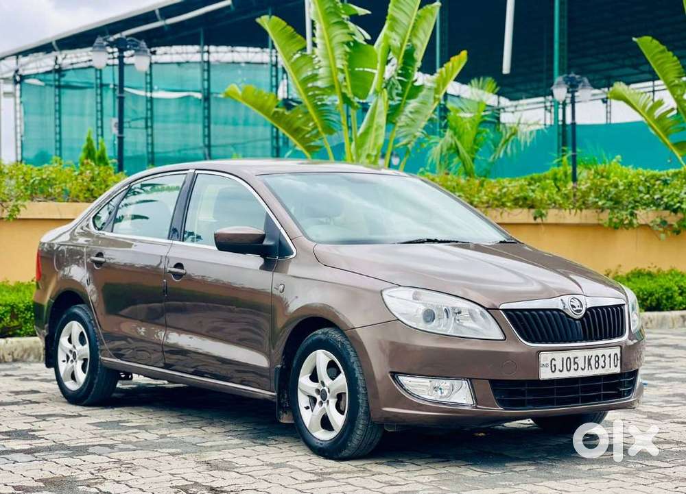 Skoda Rapid 2013-2016 1.5 Tdi At Ambition With Alloy Wheel, 2014, Di..