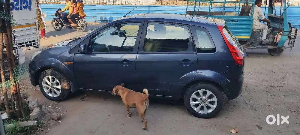 Ford Figo Zxi Petrol, 2012 Variant