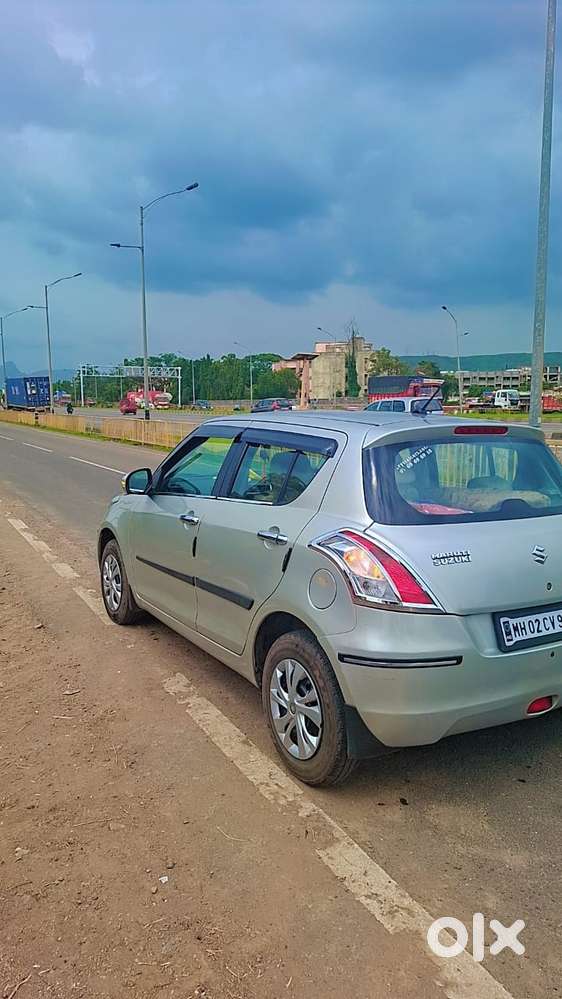 Maruti Suzuki Swift Vxi + Manual, 2013, Cng & Hybrids