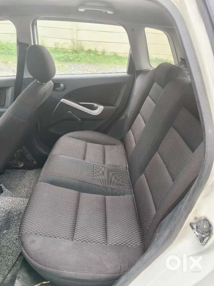 Ford Figo Petrol 2010