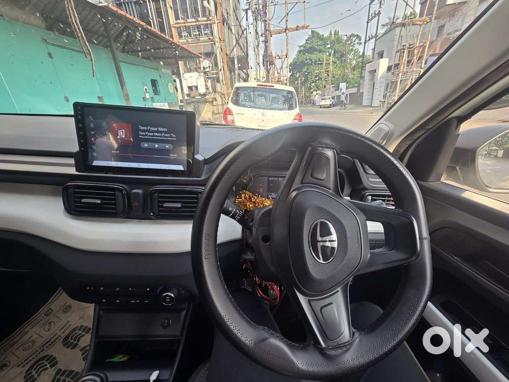 Tata Punch Pure 2024