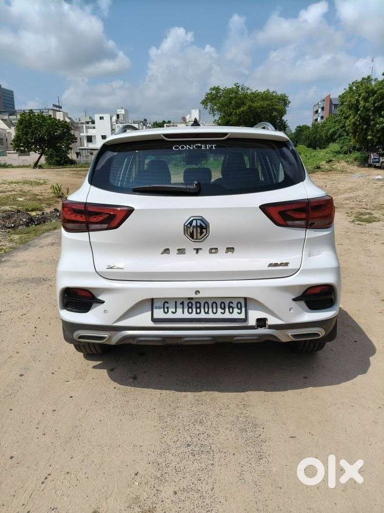 Mg Astor 1.5 Savvy Cvt S Red, 2021, Petrol