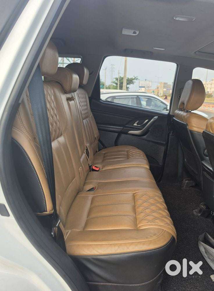 Mahindra Xuv500 W11 At, 2021, Diesel
