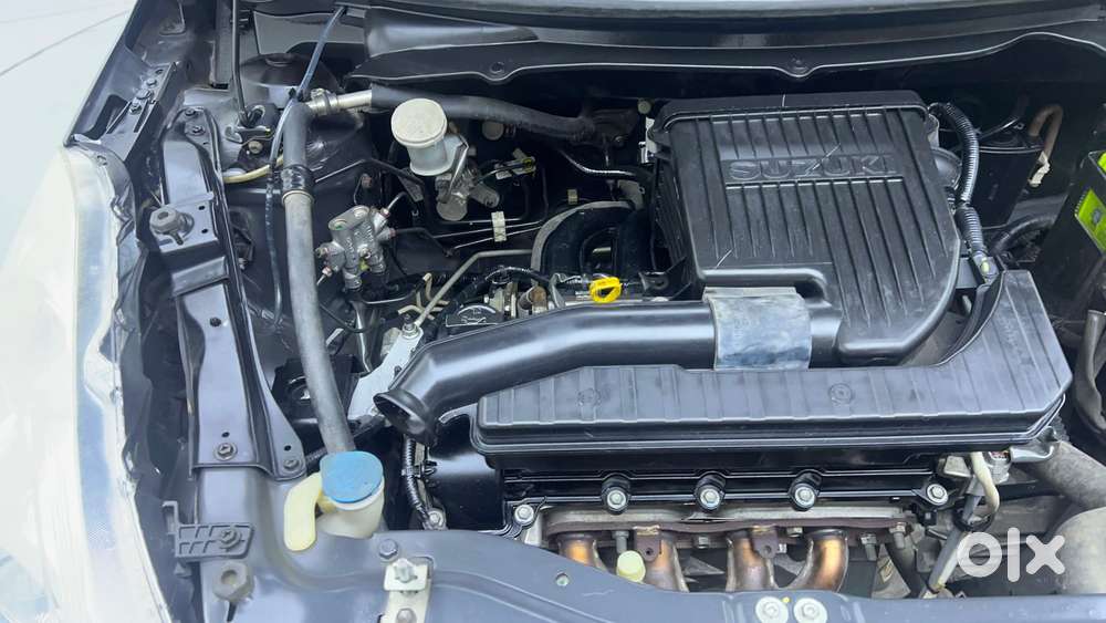 Maruti Suzuki Swift Vvt Vxi, 2017, Petrol