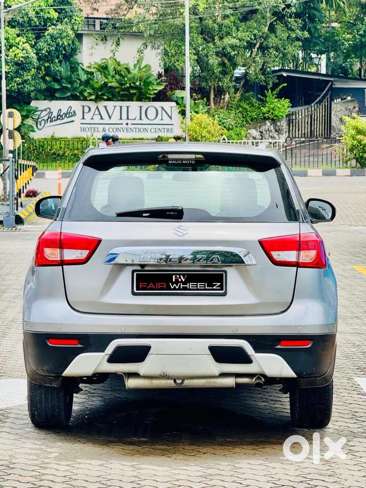 Maruti Suzuki Brezza Zxi Plus At, 2018, Diesel