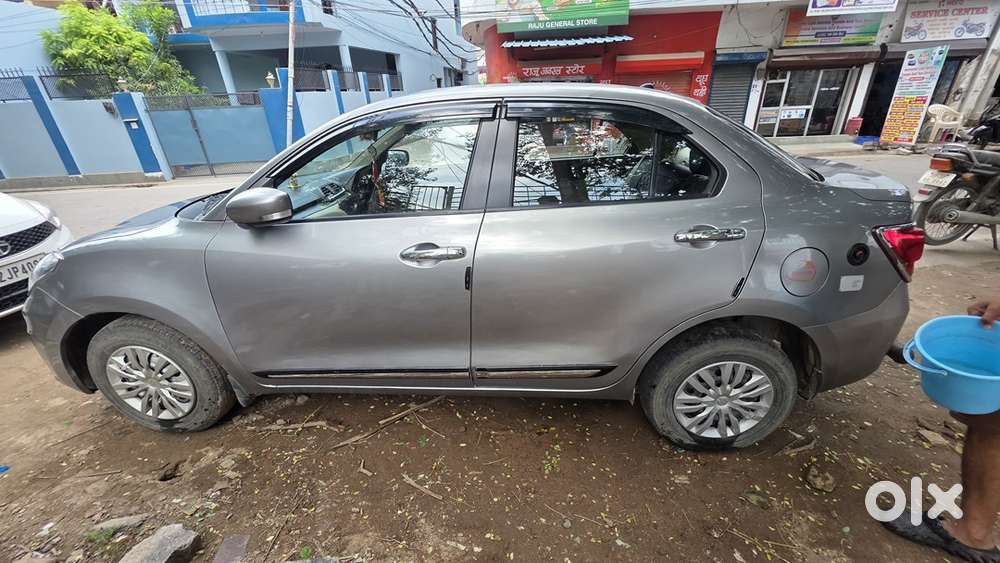 Maruti Suzuki Dzire Vxi Cng 2023 Hybrid