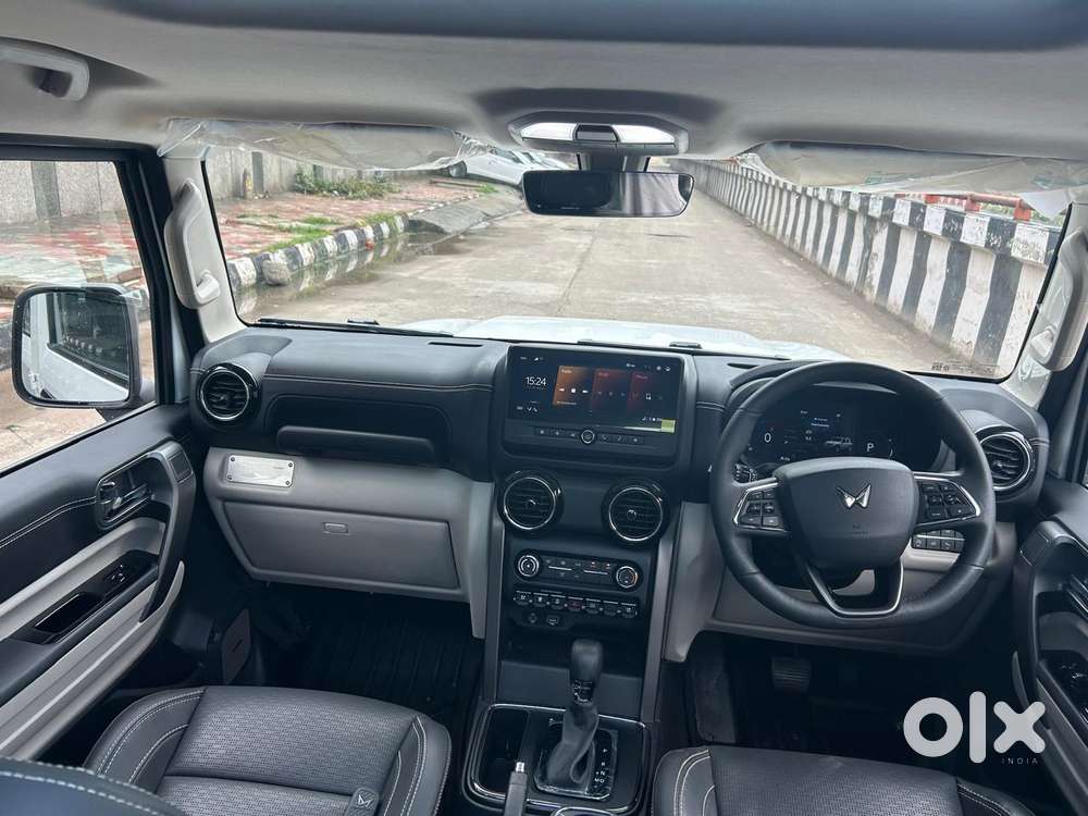 Mahindra Thar Roxx, 2026, Petrol