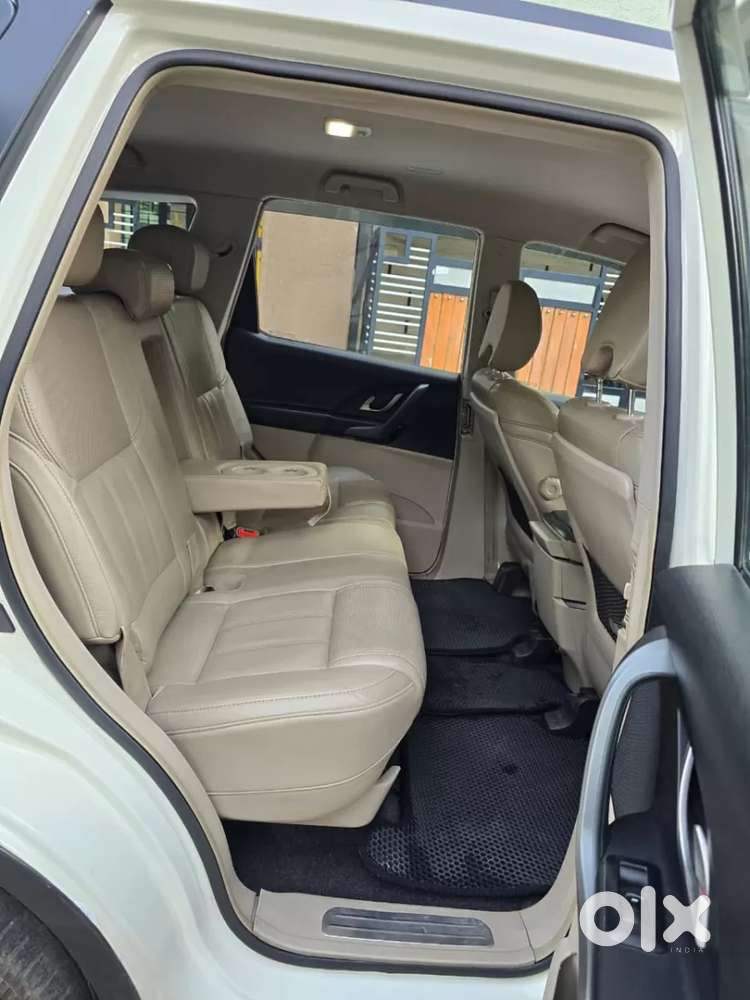 Mahindra Xuv500 At W8 Fwd, 2016, Diesel