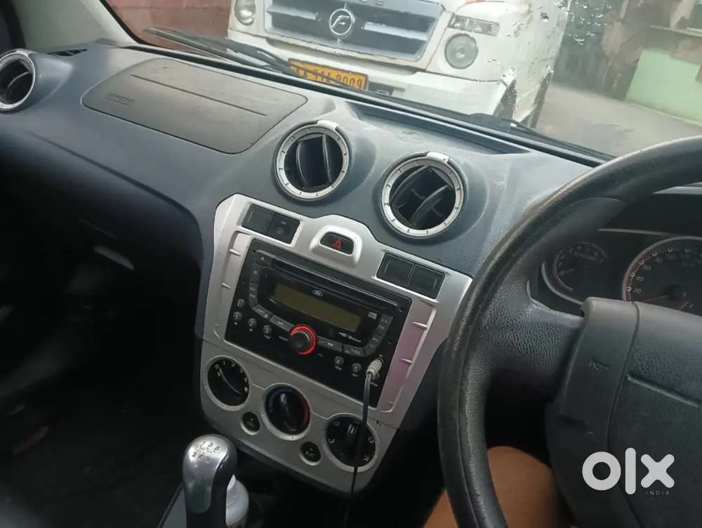 Ford Figo Titanium Diesel 2013
