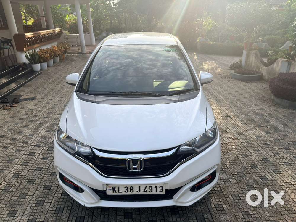 2021 Honda Jazz Vx Cvt Automatic  Excellent Condition  45,000 Km
