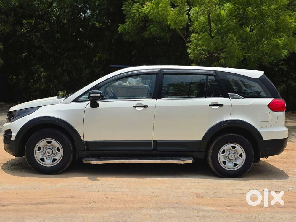 Tata Hexa 2.2 Xe 4x2 7 Str, 2017, Diesel