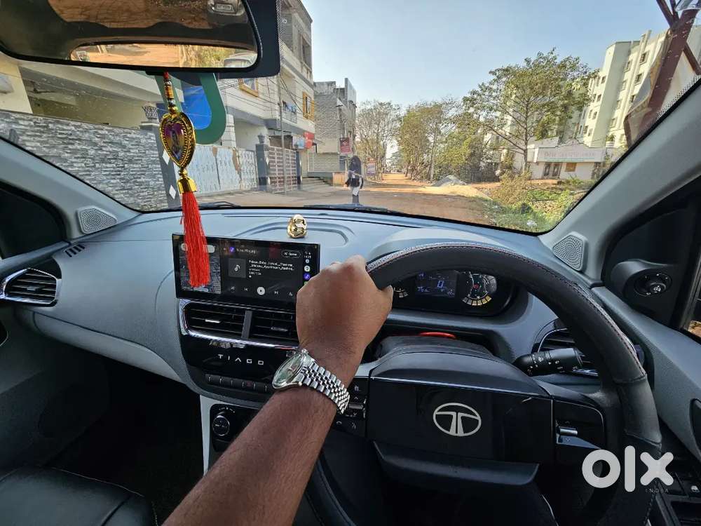 Tata Tiago 1.2 Revotron Amt 2025