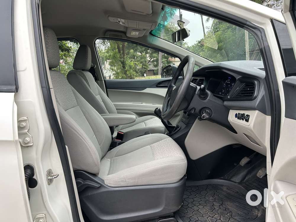 Mahindra Marazzo M2, 2019, Diesel